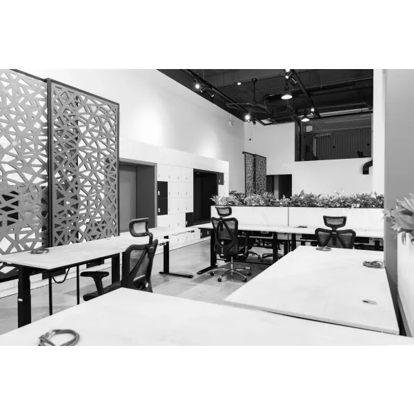 Gallery image mgm-office-space-with-lockers