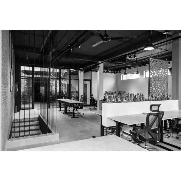 Gallery image mgm-upstairs-office