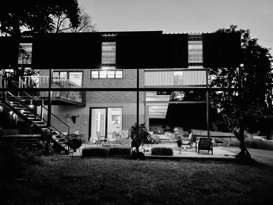 the-life-house - lifehouse-exterior-02